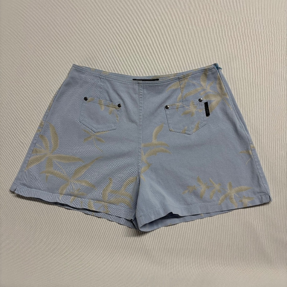 Sonia Rykiel Jeans - Light Blue Floral Print Shorts. Size 6-8 US